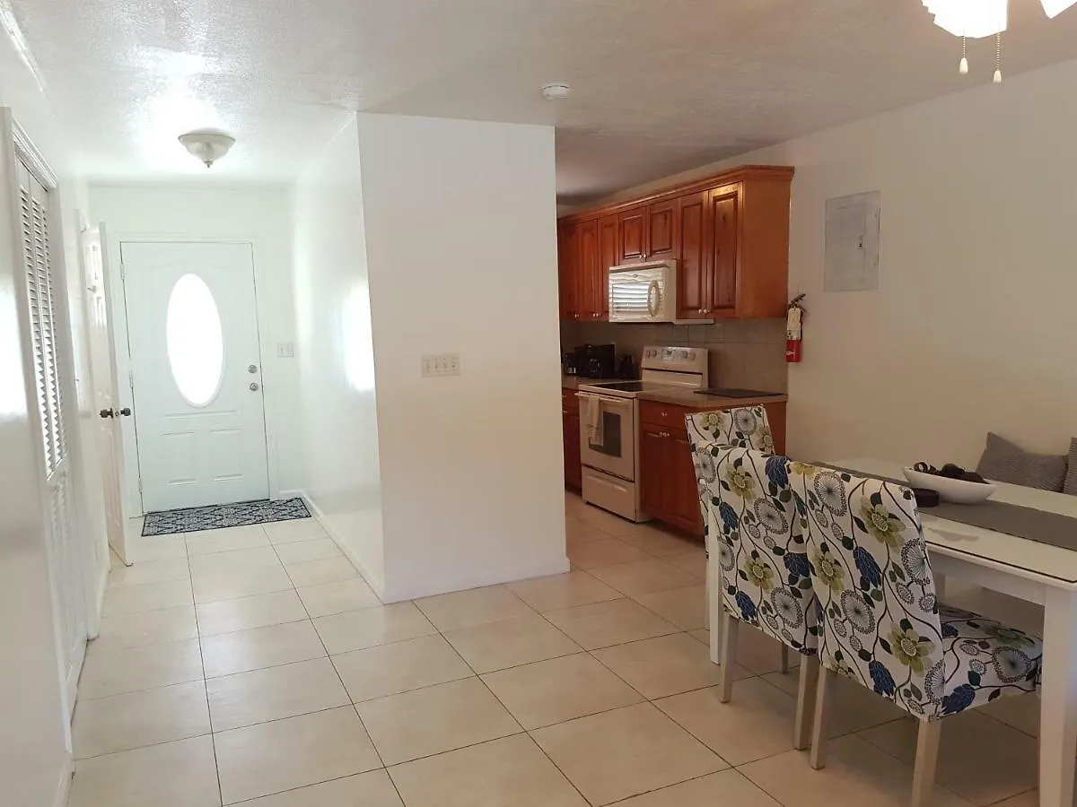 See More Villas Juba Sound Providenciales Apartamento